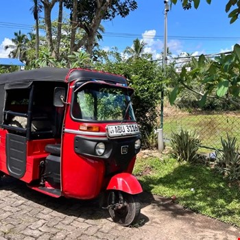 tuktukreissrilanka.nl